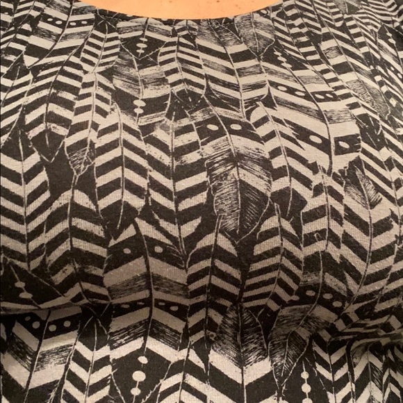 Nollie Feather Print Dress - Picture 3 of 3